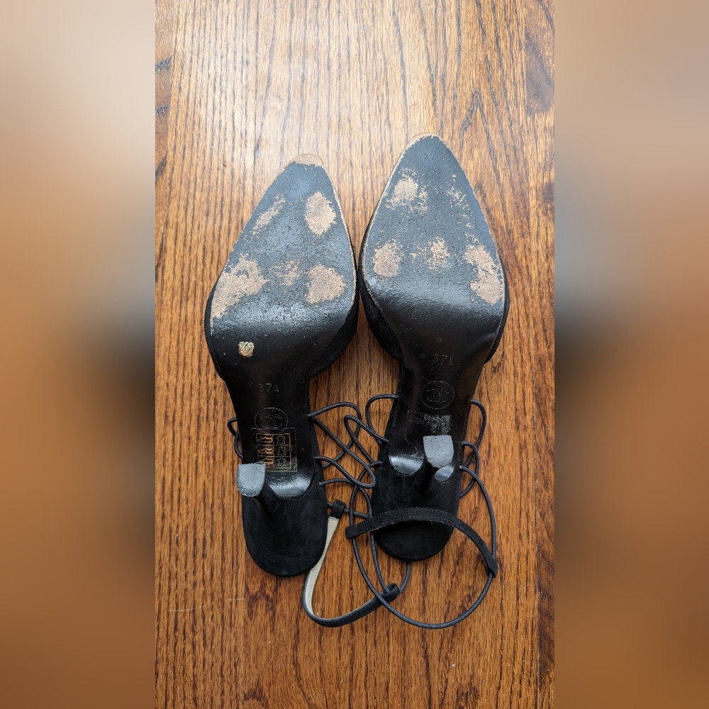 Chanel Black Suede Heels sz 37.5 - Picture 4 of 6